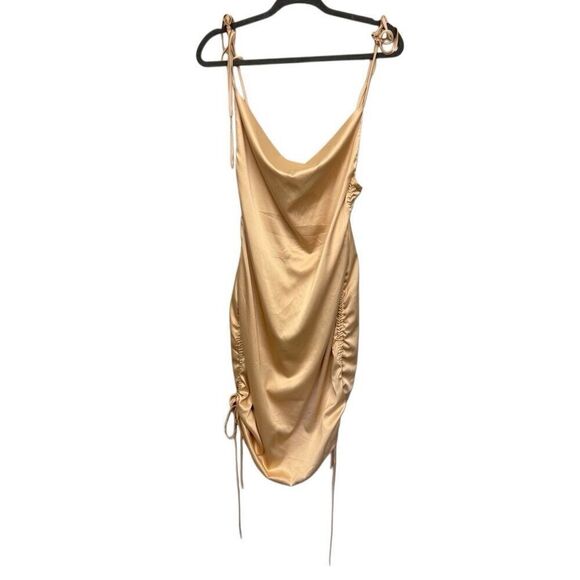 LEAU satin Champaign side ruched mini dress size large - Picture 1 of 5